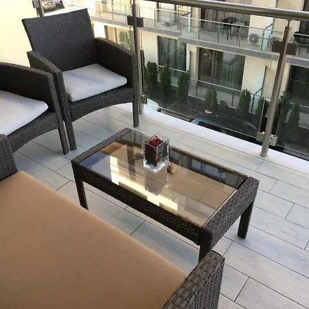 De Silva Mamaia