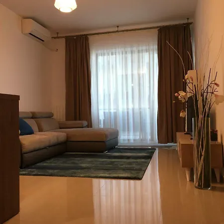 De Silva Apartment Mamaia